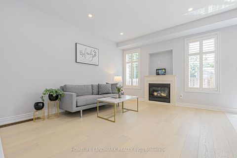Photo 7 at 9 Longwood Avenue, Oak Ridges, Richmond Hill