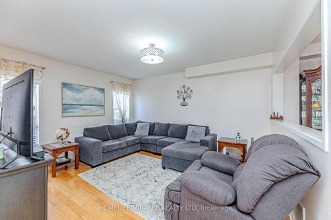 Photo 20 at 14 Jarrett Court, Maple, Vaughan