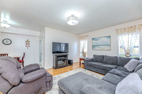 Photo 21 at 14 Jarrett Court, Maple, Vaughan