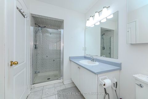 Photo 42 at 14 Jarrett Court, Maple, Vaughan