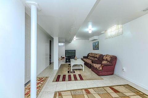 Photo 47 at 14 Jarrett Court, Maple, Vaughan