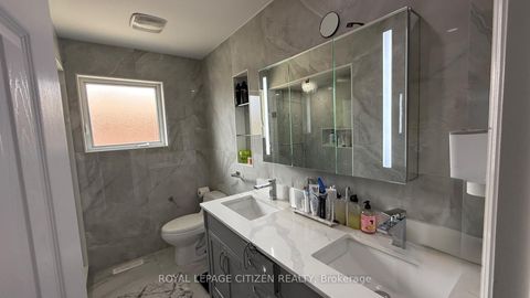 Photo 7 at 1 Corinthian Boulevard, L'Amoreaux, Toronto