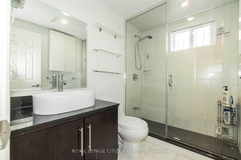 Photo 10 at 1 Corinthian Boulevard, L'Amoreaux, Toronto