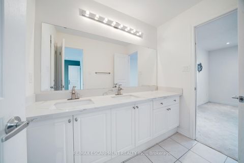 Photo 28 at 6 Weekes Avenue, Oak Ridges, Richmond Hill