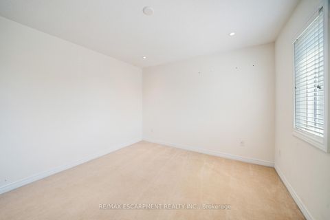 Photo 31 at 6 Weekes Avenue, Oak Ridges, Richmond Hill