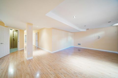 Photo 38 at 6 Weekes Avenue, Oak Ridges, Richmond Hill