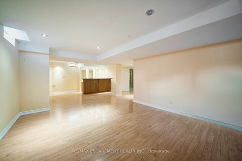 Photo 39 at 6 Weekes Avenue, Oak Ridges, Richmond Hill