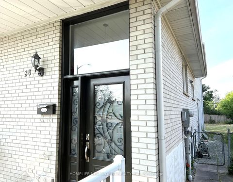 Photo 1 at 28 Greyhound Drive, Steeles, Toronto
