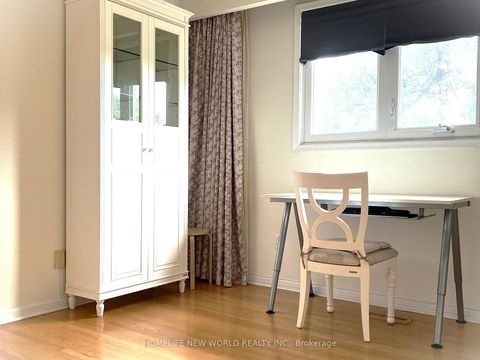 Photo 10 at 28 Greyhound Drive, Steeles, Toronto