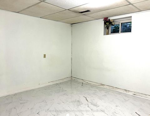 Photo 21 at 28 Greyhound Drive, Steeles, Toronto