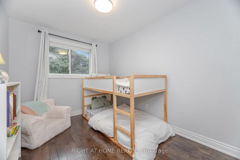 Photo 25 at 20 - 1520 Sixth Line, CP College Park, Oakville