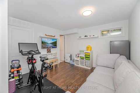 Photo 30 at 20 - 1520 Sixth Line, CP College Park, Oakville