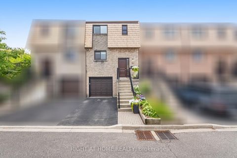 Photo 49 at 20 - 1520 Sixth Line, CP College Park, Oakville