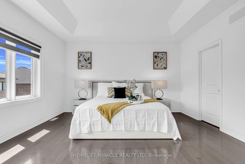 Photo 26 at 9 Galen Crescent, Kleinburg, Vaughan