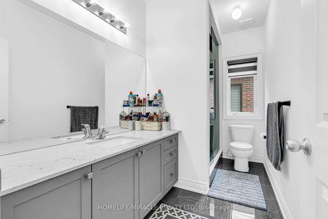 Photo 36 at 9 Galen Crescent, Kleinburg, Vaughan