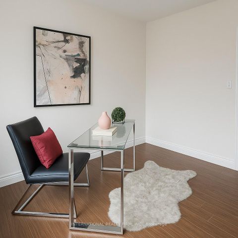 Photo 5 at 9 Benshire Drive, Woburn, Toronto