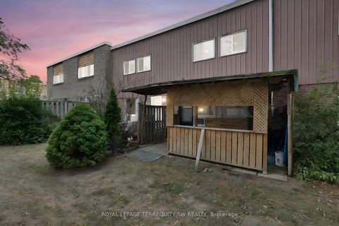 Photo 30 at 158 Woody Vine Way, Bayview Village, Toronto