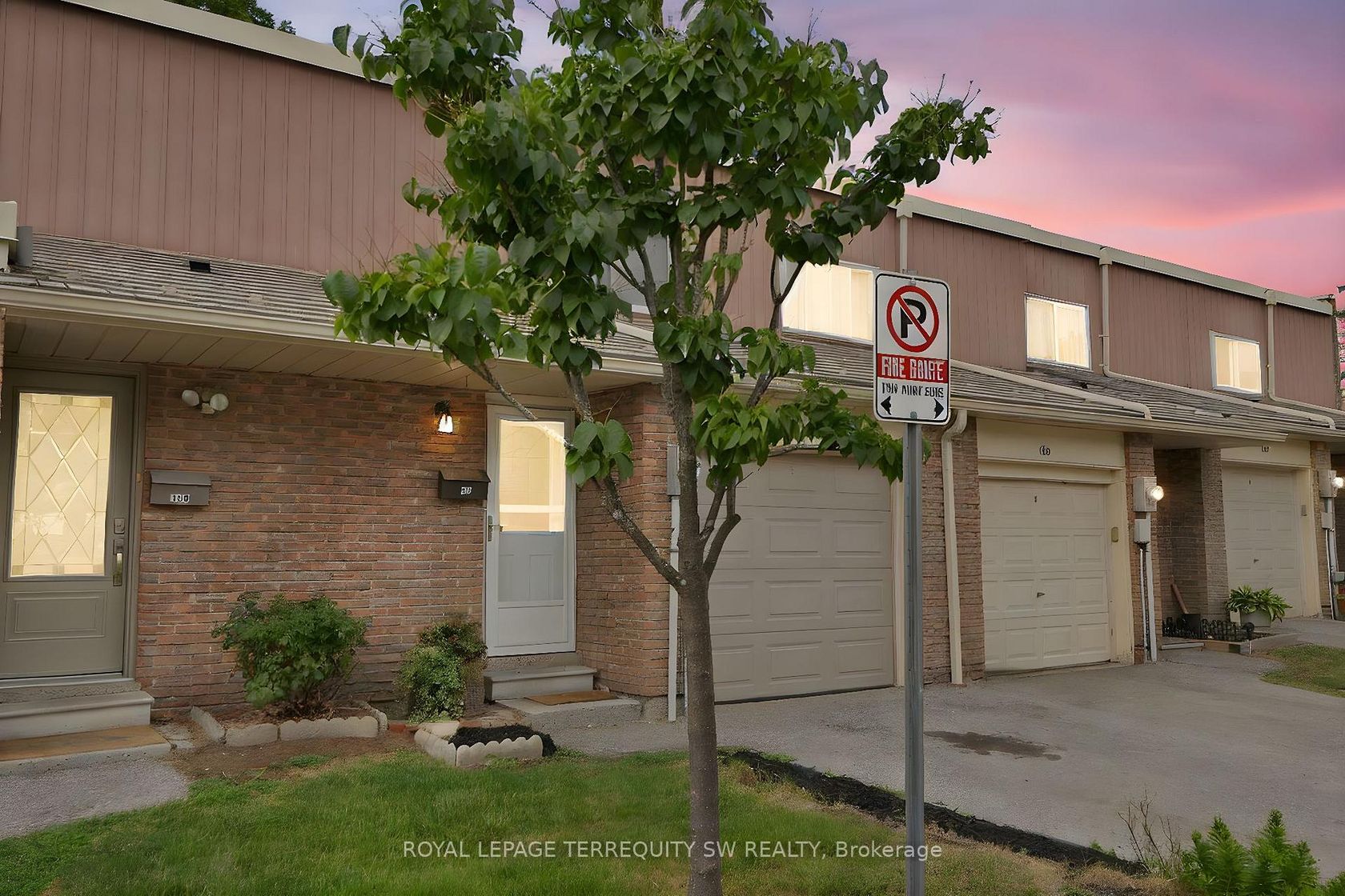 158 Woody Vine Way, Bayview Village, Toronto 