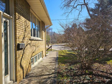 Photo 6 at 274 Burnett Avenue, Westgate, Toronto