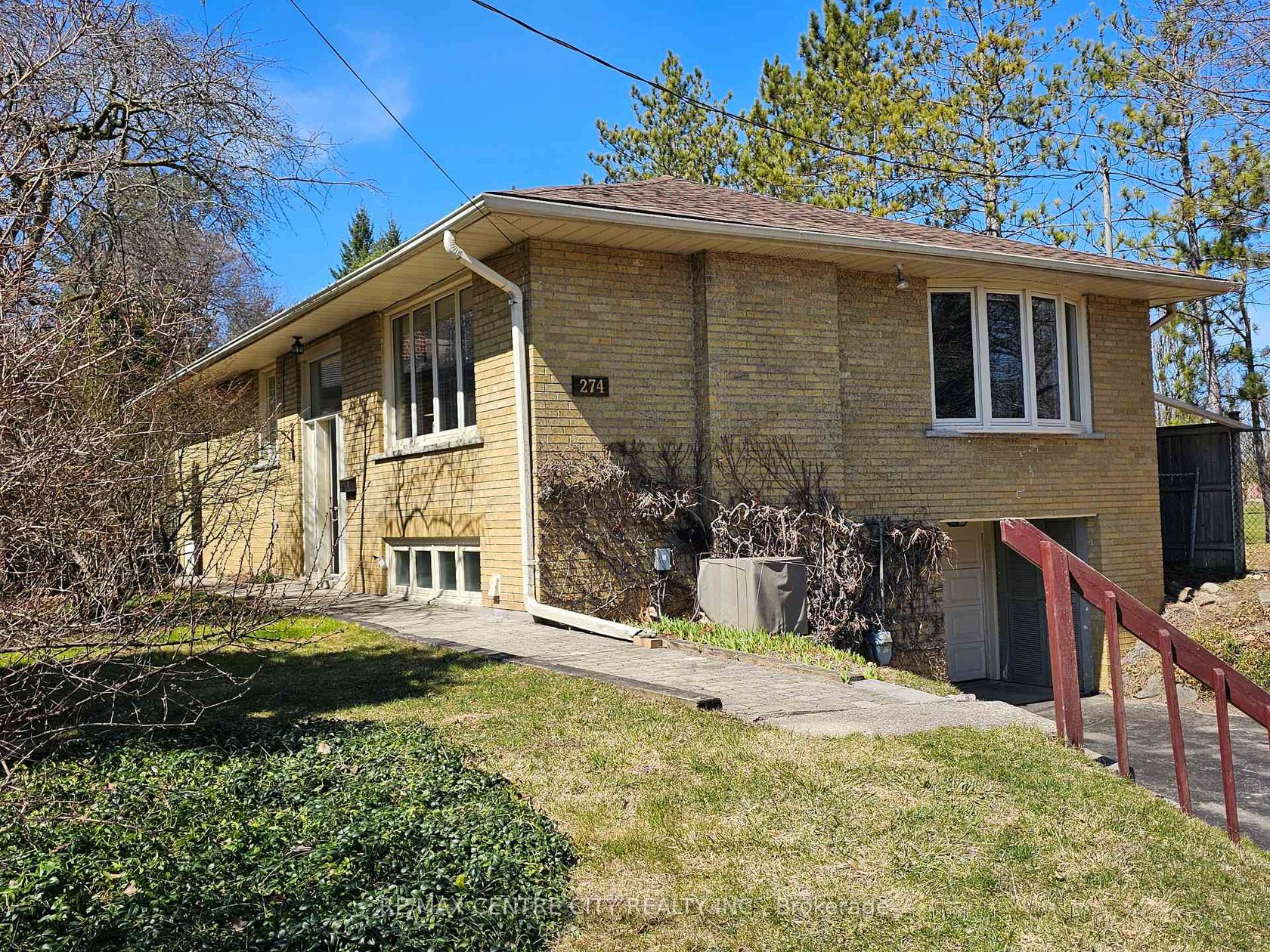 274 Burnett Avenue, Westgate, Toronto 