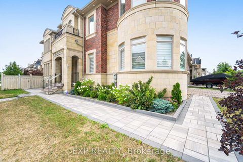 Photo 3 at 190 Torrey Pines Road, Kleinburg, Vaughan