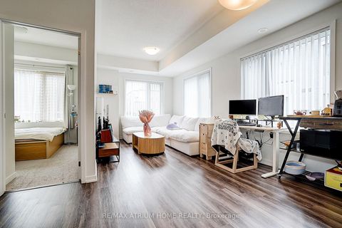 Photo 9 at 14 - 11 Honeycrisp Crescent, Vaughan Corporate Centre, Vaughan