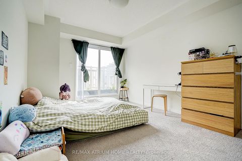 Photo 21 at 14 - 11 Honeycrisp Crescent, Vaughan Corporate Centre, Vaughan