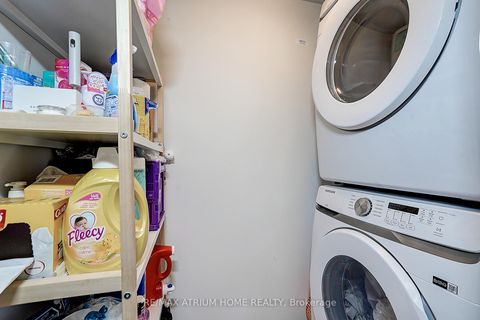 Photo 27 at 14 - 11 Honeycrisp Crescent, Vaughan Corporate Centre, Vaughan