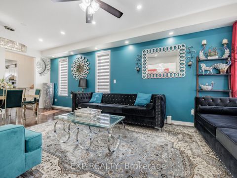 Photo 4 at 53 Fred Young Drive, CFB, Toronto