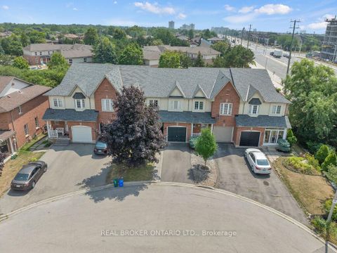 Photo 2 at 332 Riverstone Drive, WC Wedgewood Creek, Oakville