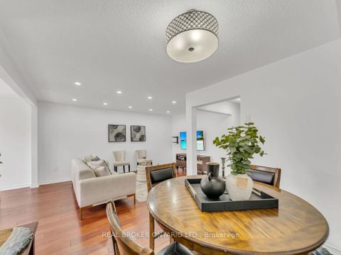 Photo 16 at 332 Riverstone Drive, WC Wedgewood Creek, Oakville