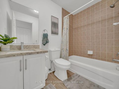 Photo 29 at 332 Riverstone Drive, WC Wedgewood Creek, Oakville
