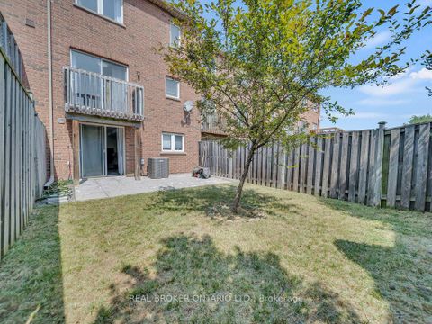 Photo 35 at 332 Riverstone Drive, WC Wedgewood Creek, Oakville