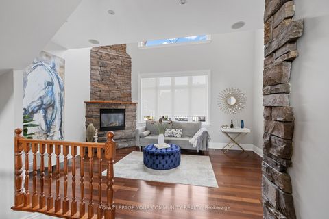 Photo 5 at 294 Sunset Beach Road, Oak Ridges Lake Wilcox, Richmond Hill
