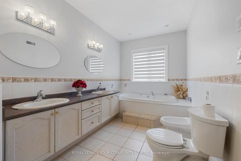 Photo 27 at 294 Sunset Beach Road, Oak Ridges Lake Wilcox, Richmond Hill