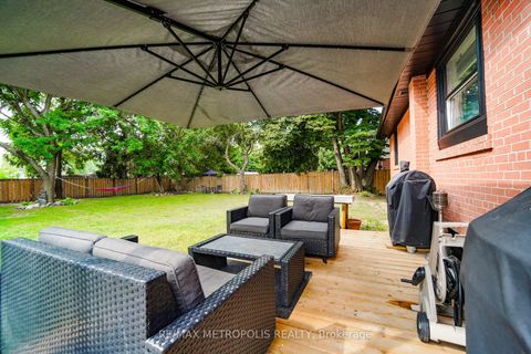 Photo 12 at 23 Hawman Avenue, Nobleton, King