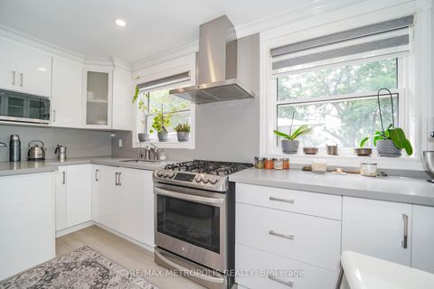 Photo 19 at 23 Hawman Avenue, Nobleton, King