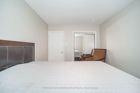 Photo 26 at 23 Hawman Avenue, Nobleton, King