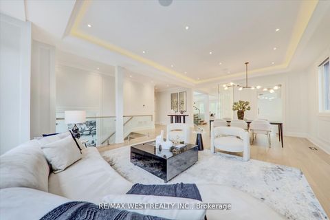 Photo 7 at 232 Ellerslie Avenue, Willowdale West, Toronto