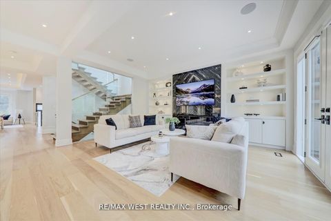 Photo 14 at 232 Ellerslie Avenue, Willowdale West, Toronto