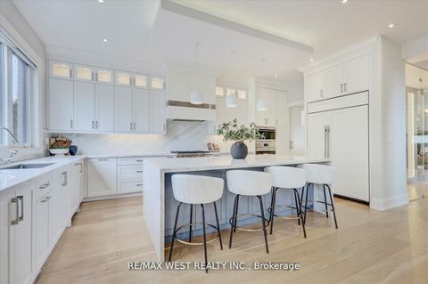 Photo 17 at 232 Ellerslie Avenue, Willowdale West, Toronto