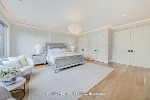 Photo 25 at 232 Ellerslie Avenue, Willowdale West, Toronto