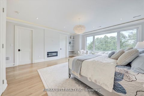 Photo 26 at 232 Ellerslie Avenue, Willowdale West, Toronto