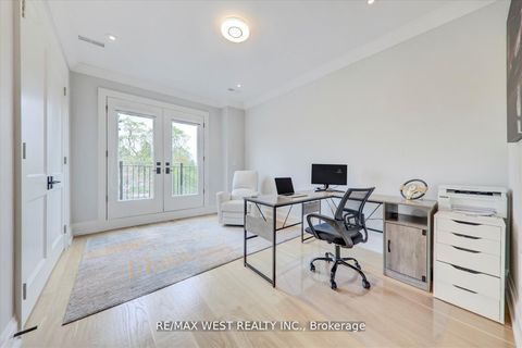 Photo 34 at 232 Ellerslie Avenue, Willowdale West, Toronto