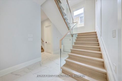 Photo 37 at 232 Ellerslie Avenue, Willowdale West, Toronto