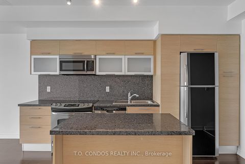 Photo 9 at 3808 - 386 Yonge Street, Bay Street Corridor, Toronto