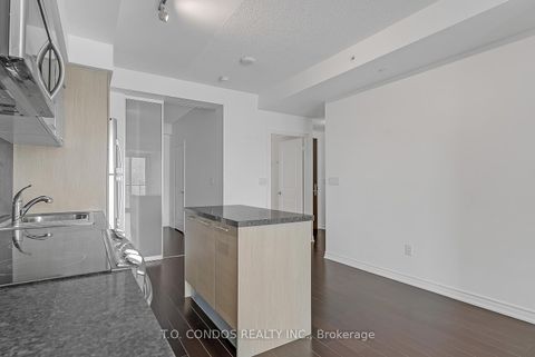 Photo 10 at 3808 - 386 Yonge Street, Bay Street Corridor, Toronto