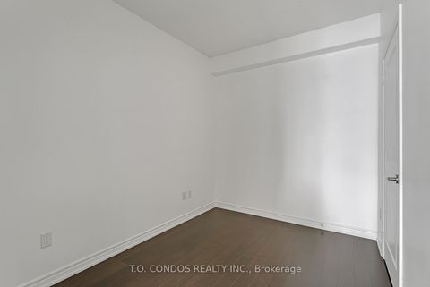 Photo 11 at 3808 - 386 Yonge Street, Bay Street Corridor, Toronto