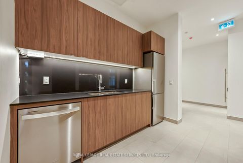 Photo 25 at 314 - 10 Deerlick Court, Donalda, Toronto