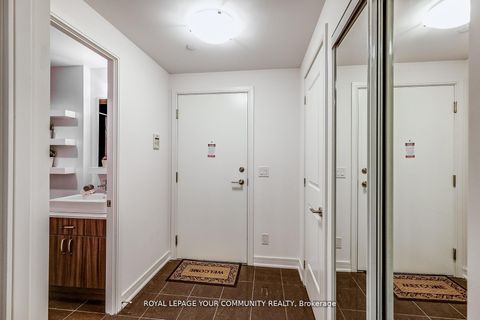 Photo 3 at 401 NE - 9205 Yonge Street, Langstaff, Richmond Hill